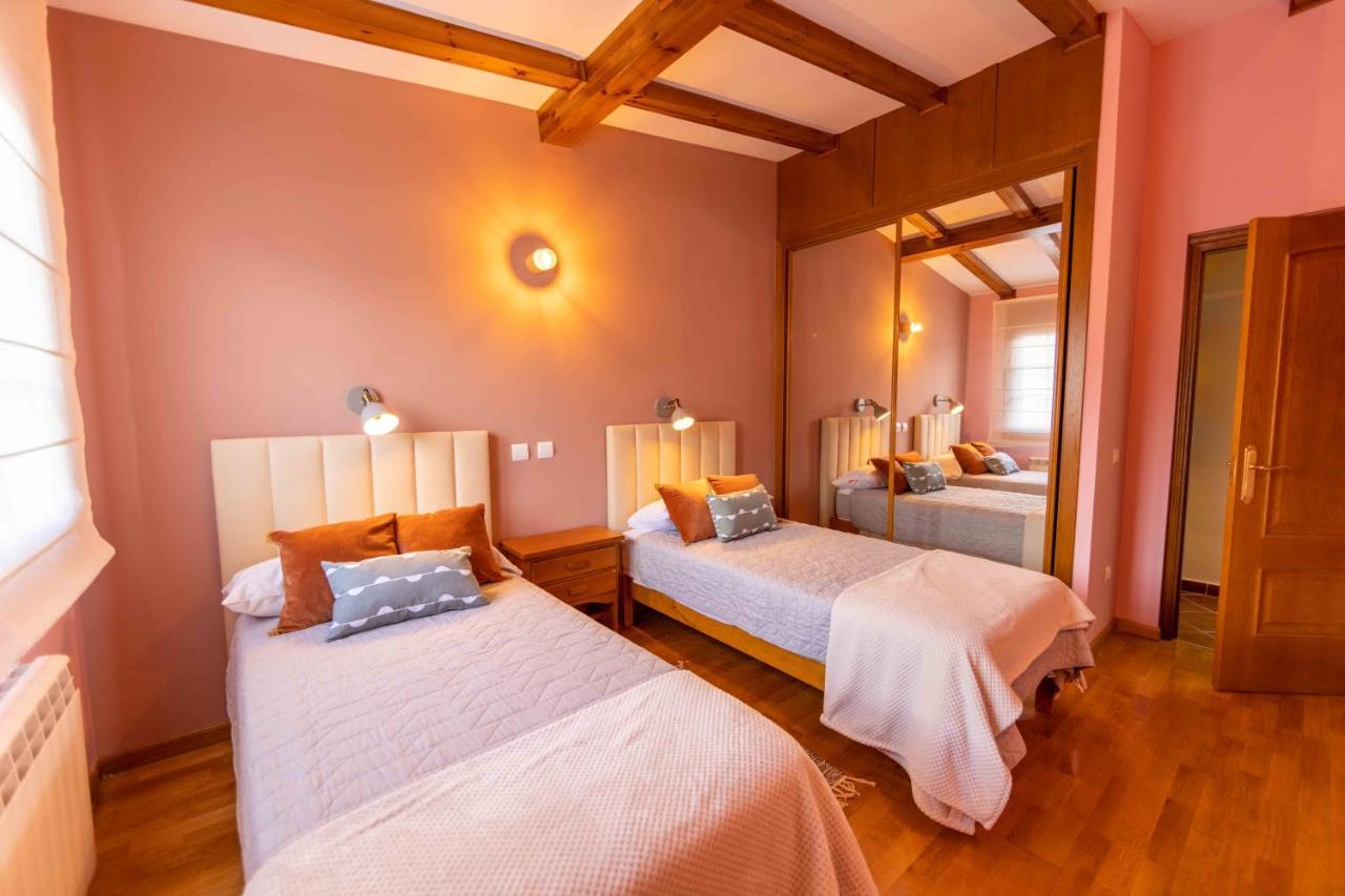 Gredos Abantera Apartment อาเรนัส เด ซานเปโดร ภายนอก รูปภาพ